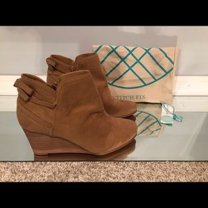 Nadine Suede back bow Wedge Boots Brand New